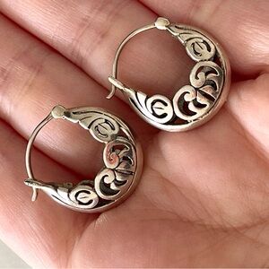 Retired Silpada 925 Sterling Silver Filigree Open Hoop Huggie Post Earrings